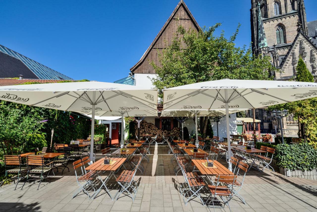 ホテル Gaststaette Brauhaus Zwickau Gmbh エクステリア 写真
